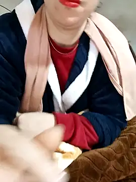 Snapshot of jijijoudia chatting on January 2025 11:12:02 AM jijijoudia online show from January 2025 11:12:02 AM