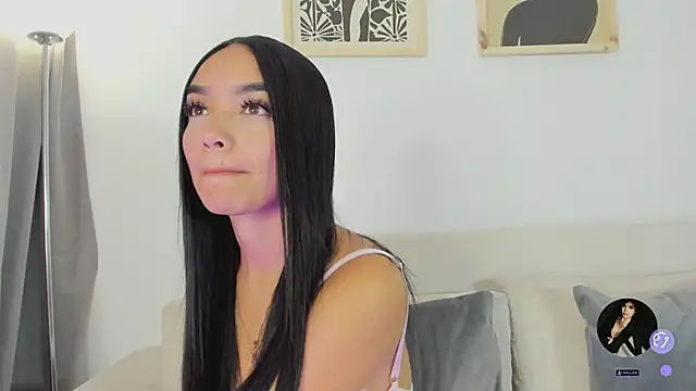 Chloe Morgans online show from February 2026 11:21:02 AM