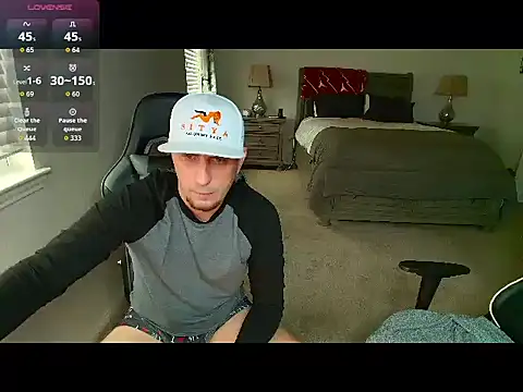 YourAvgNeighbors online show from March 2026 08:14:01 PM