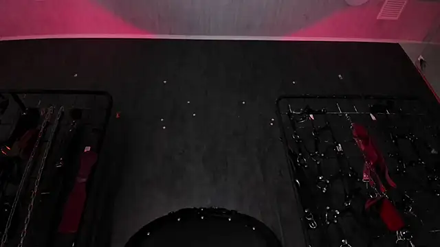 Carolina Arias online show from October 2025 08:20:02 PM