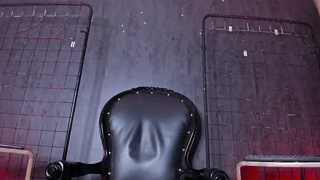 Carolina Arias online show from November 2025 07:40:01 PM