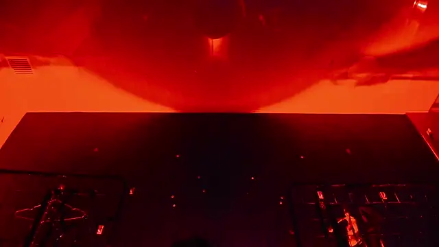 Carolina Arias online show from December 2025 09:08:02 PM