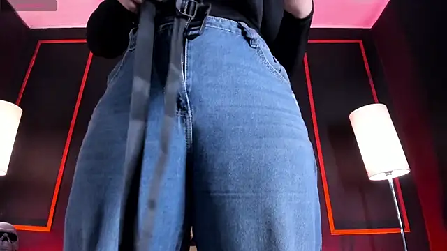 Carolina Arias online show from March 2026 08:10:01 PM