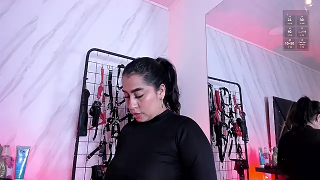 Carolina Arias online show from February 2026 05:46:02 PM