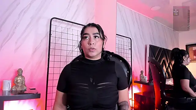 Carolina Arias online show from February 2026 10:18:02 PM