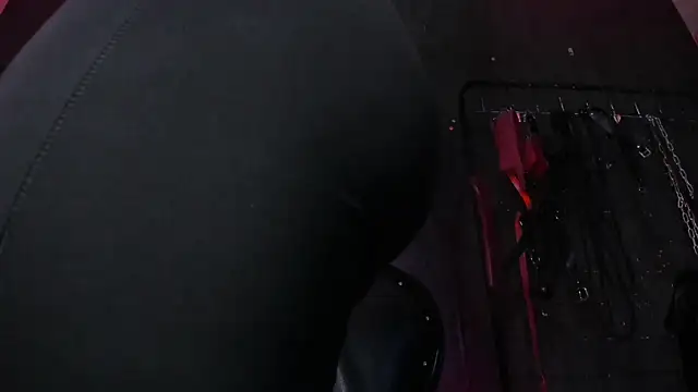 Carolina Arias online show from October 2025 08:56:01 PM