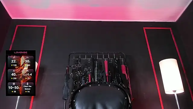 Carolina Arias online show from April 2026 08:33:01 PM