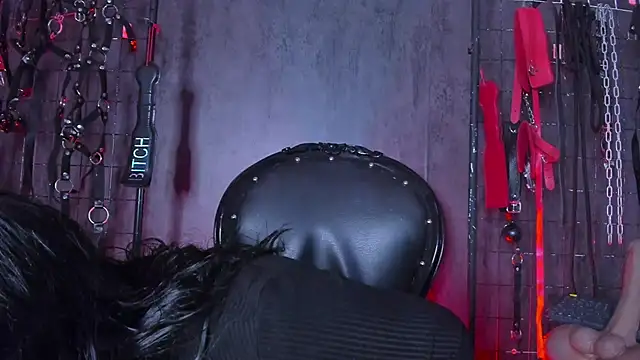 Carolina Arias online show from February 2026 07:57:01 PM