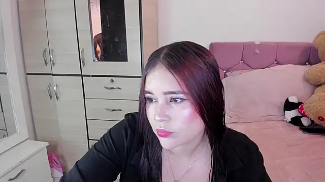 Snapshot of hotbbc_wife chatting on February 2025 04:26:01 PM hotbbc wife online show from February 2025 04:26:01 PM