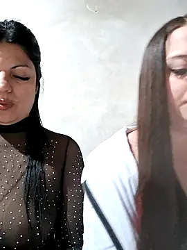 Paulitta- online show from July 2026 06:20:01 AM