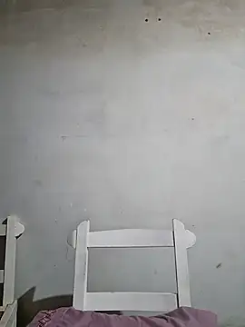 Paulitta- online show from April 2026 06:30:01 AM