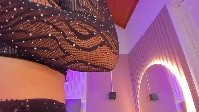 dyvis 22 online show from November 2025 11:24:01 AM