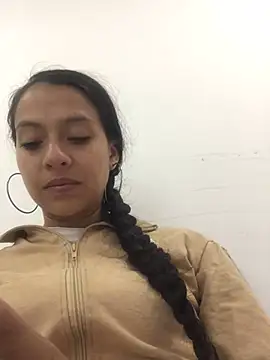 loren3124 online show from December 2024 07:58:01 AM