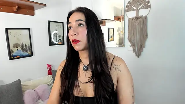 electra hunt online show from July 2026 04:19:01 AM