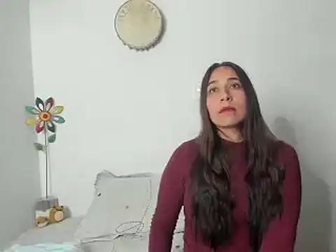 electra hunt online show from December 2024 11:07:01 PM