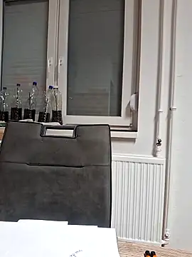 allinqueen online show from September 2025 08:59:02 PM