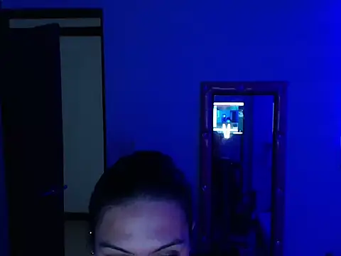 AliciaChelios online show from May 2026 08:22:01 PM