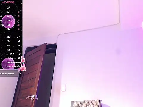 AliciaChelios online show from April 2026 12:50:02 AM