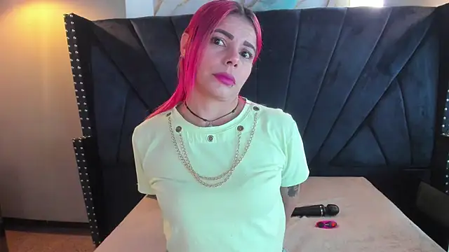 NIKI SANTANA online show from September 2025 03:56:01 AM