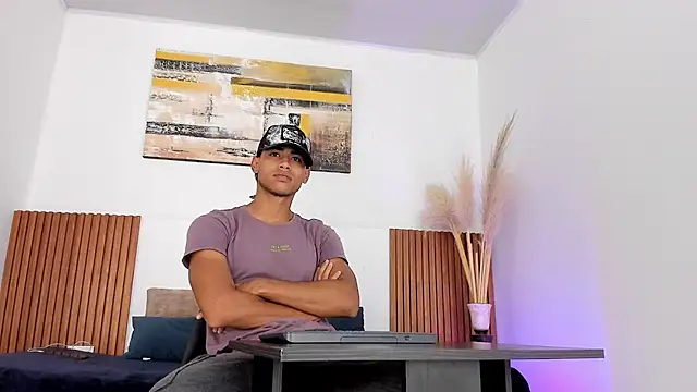 Snapshot of zander_2120 chatting on November 2025 12:59:01 PM zander 2120 online show from November 2025 12:59:01 PM