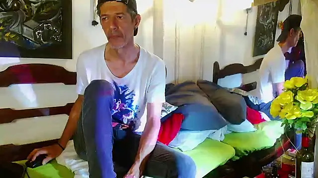 laye19 online show from March 2026 11:07:02 PM