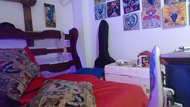 laye19 online show from February 2025 02:24:01 PM