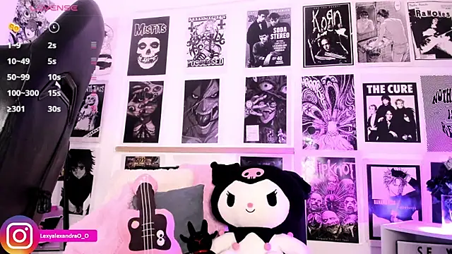 Lexyjoycce online show from February 2026 09:04:01 PM