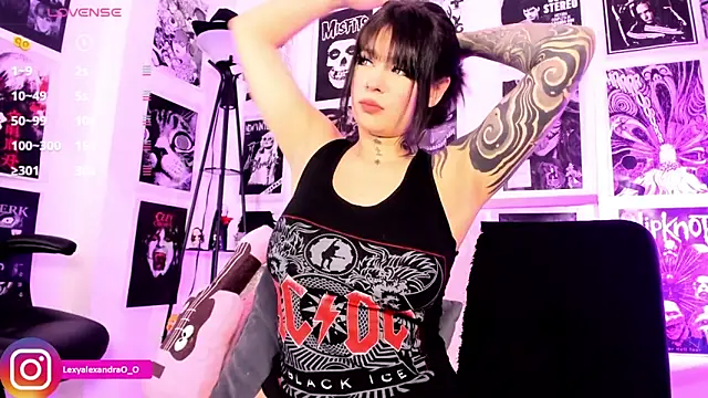 Lexyjoycce online show from May 2026 05:06:01 PM