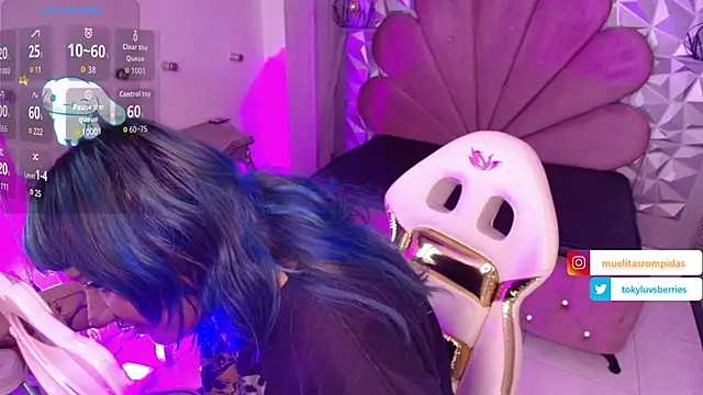 toky doll online show from November 2025 09:04:01 PM