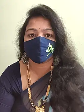 neelu-hoty online show from October 2025 05:24:01 PM