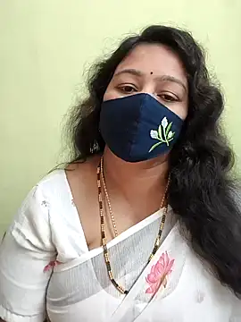 neelu-hoty online show from April 2026 07:55:01 AM