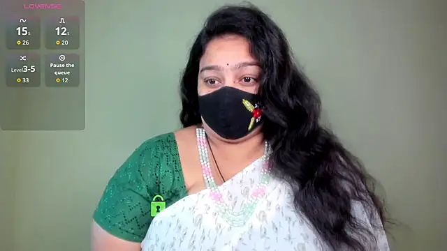 Snapshot of neelu-hoty chatting on June 2026 08:31:02 AM neelu-hoty online show from June 2026 08:31:02 AM