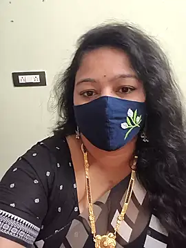 neelu-hoty online show from April 2026 03:07:01 PM