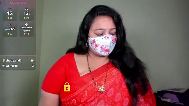 Snapshot of neelu-hoty chatting on June 2026 11:21:02 AM neelu-hoty online show from June 2026 11:21:02 AM