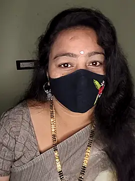 neelu-hoty online show from October 2025 12:17:02 PM