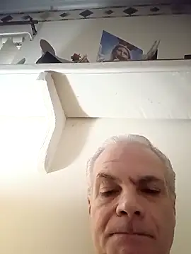 Hand69someguy online show from October 2025 04:06:01 PM