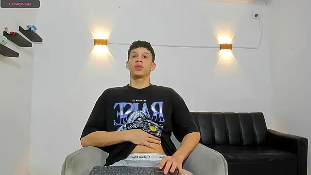 Snapshot of jeff_ross chatting on June 2026 08:58:01 AM jeff ross online show from June 2026 08:58:01 AM