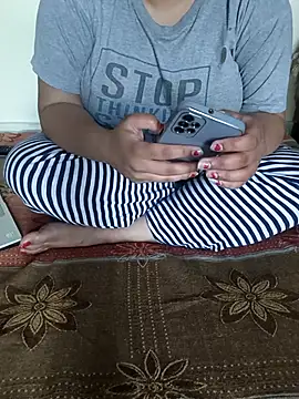 Diva Kiara online show from March 2025 12:45:02 PM