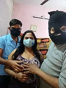 Snapshot of sexy_kaira chatting on March 2025 12:30:02 PM sexy kaira online show from March 2025 12:30:02 PM