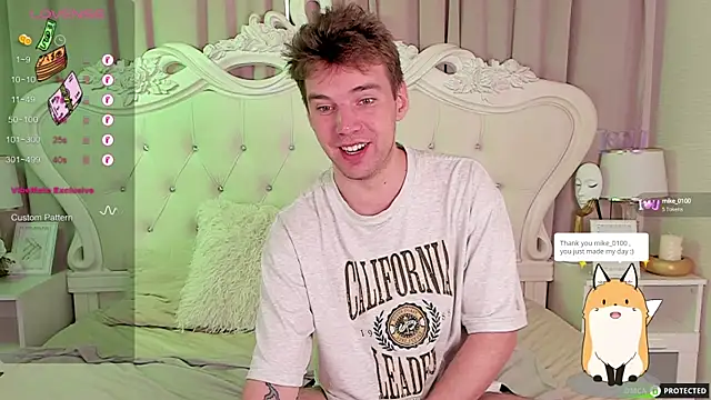 ArthurWhitee online show from September 2025 03:11:02 AM