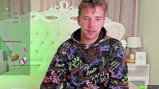 ArthurWhitee online show from December 2025 08:37:02 AM