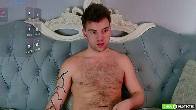 ArthurWhitee online show from April 2026 08:10:02 AM