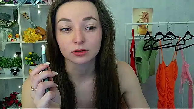  Barbie Kiss  online show from March 2026 07:19:01 AM