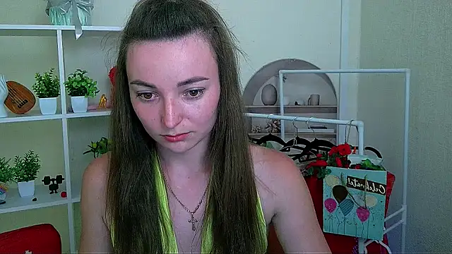  Barbie Kiss  online show from July 2026 03:59:01 PM