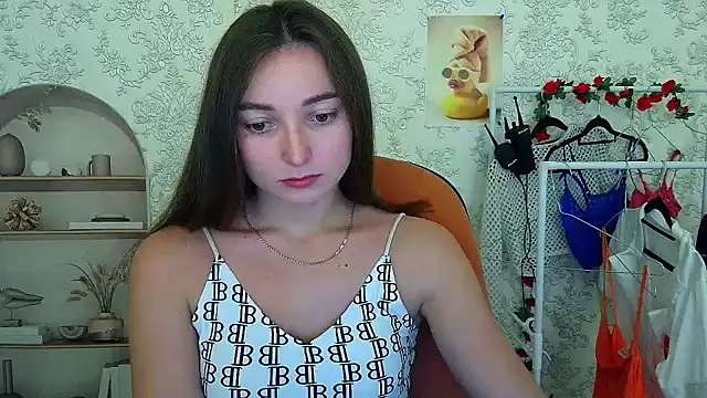 Snapshot of _Barbie_Kiss_ chatting on October 2025 02:27:02 PM Barbie Kiss online show from October 2025 02:27:02 PM