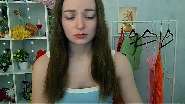  Barbie Kiss  online show from March 2026 08:27:01 AM