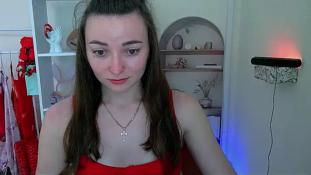  Barbie Kiss  online show from May 2026 02:36:01 PM