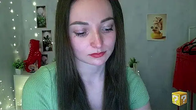  Barbie Kiss  online show from April 2026 01:24:02 PM