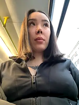 Asian Asami online show from October 2025 02:51:02 PM