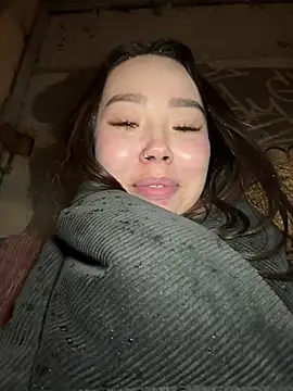Asian Asami online show from March 2025 08:35:02 PM